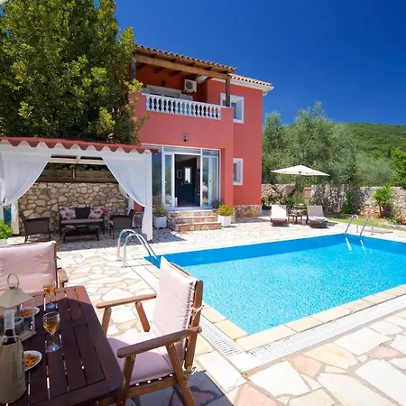 Marina Epavlis By 别墅 *