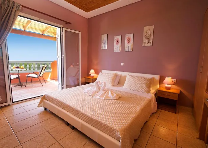 Marina Epavlis By * Karavomylos